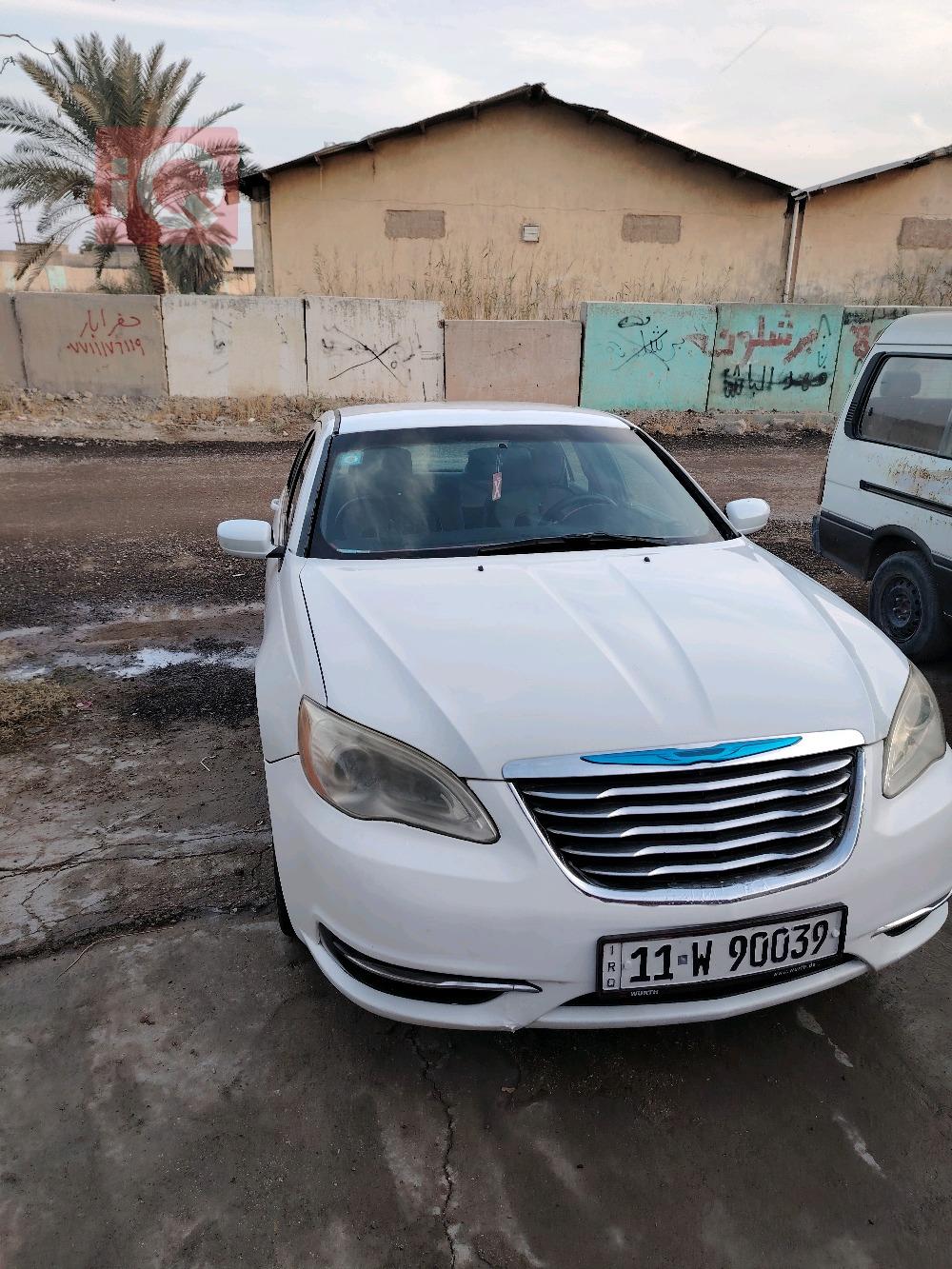 کرایسلەر 200